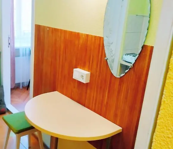 On Yaroslava Mudrogo 14 *