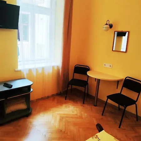 Apartment On Yaroslava Mudrogo 14 *