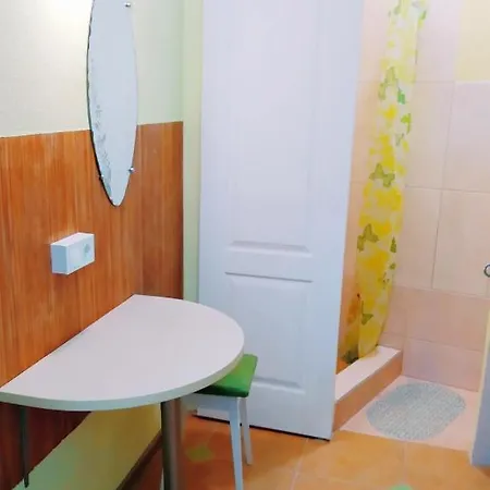 شقة On Yaroslava Mudrogo 14