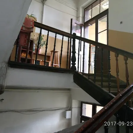 On Yaroslava Mudrogo 14